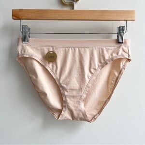 Wacoal NWT Understated Ultimate Comfort Supima Cotton Bikini Panties Sand Nude M